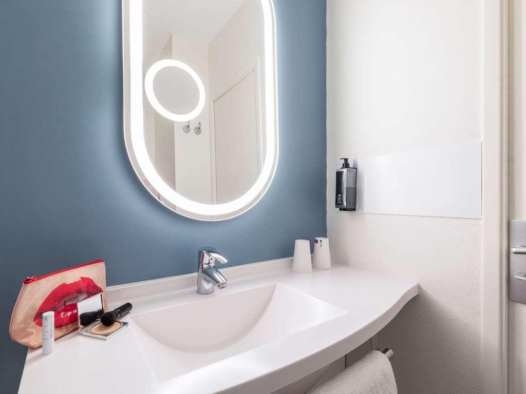 Отель Ibis Chalons En Champagne Номер фото